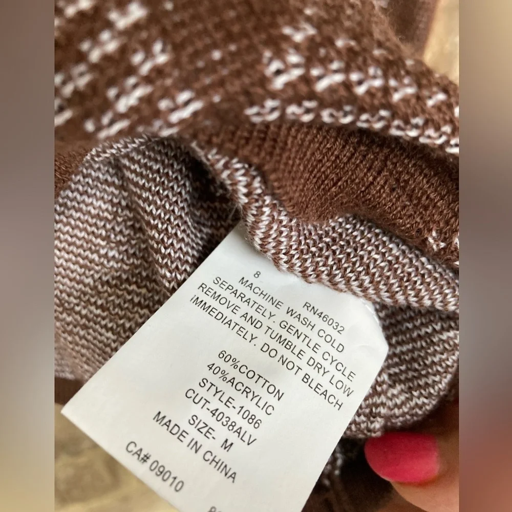 Southern Lady Brown Chevron Knit Sweater Size Medium